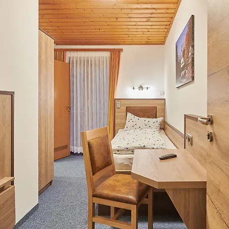 Πανσιόν Gaestehaus Sonnenbichl *